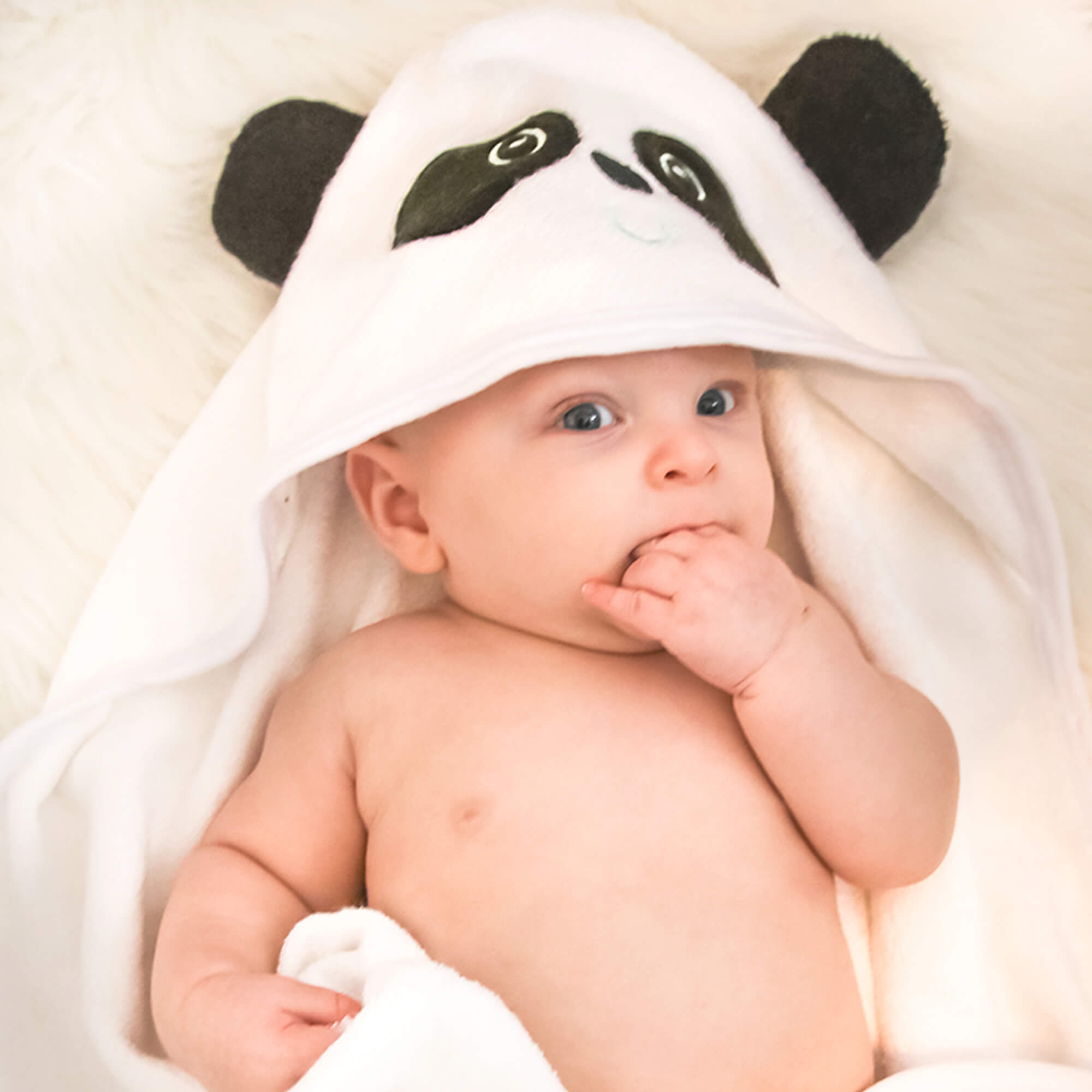 Hooded Towels - Jumpy Moo's - Baby Essentials