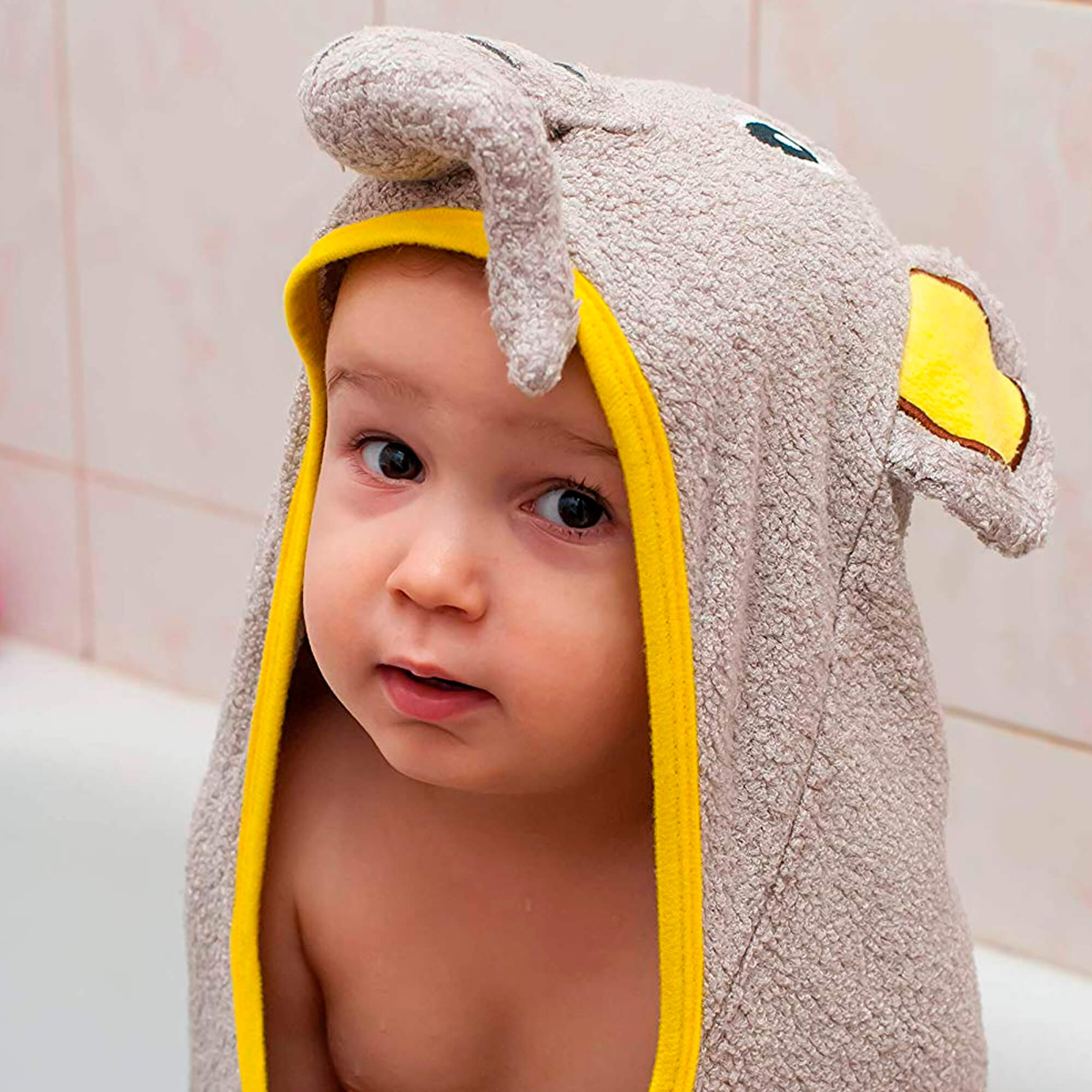 Hooded Towels - Jumpy Moo's - Baby Essentials