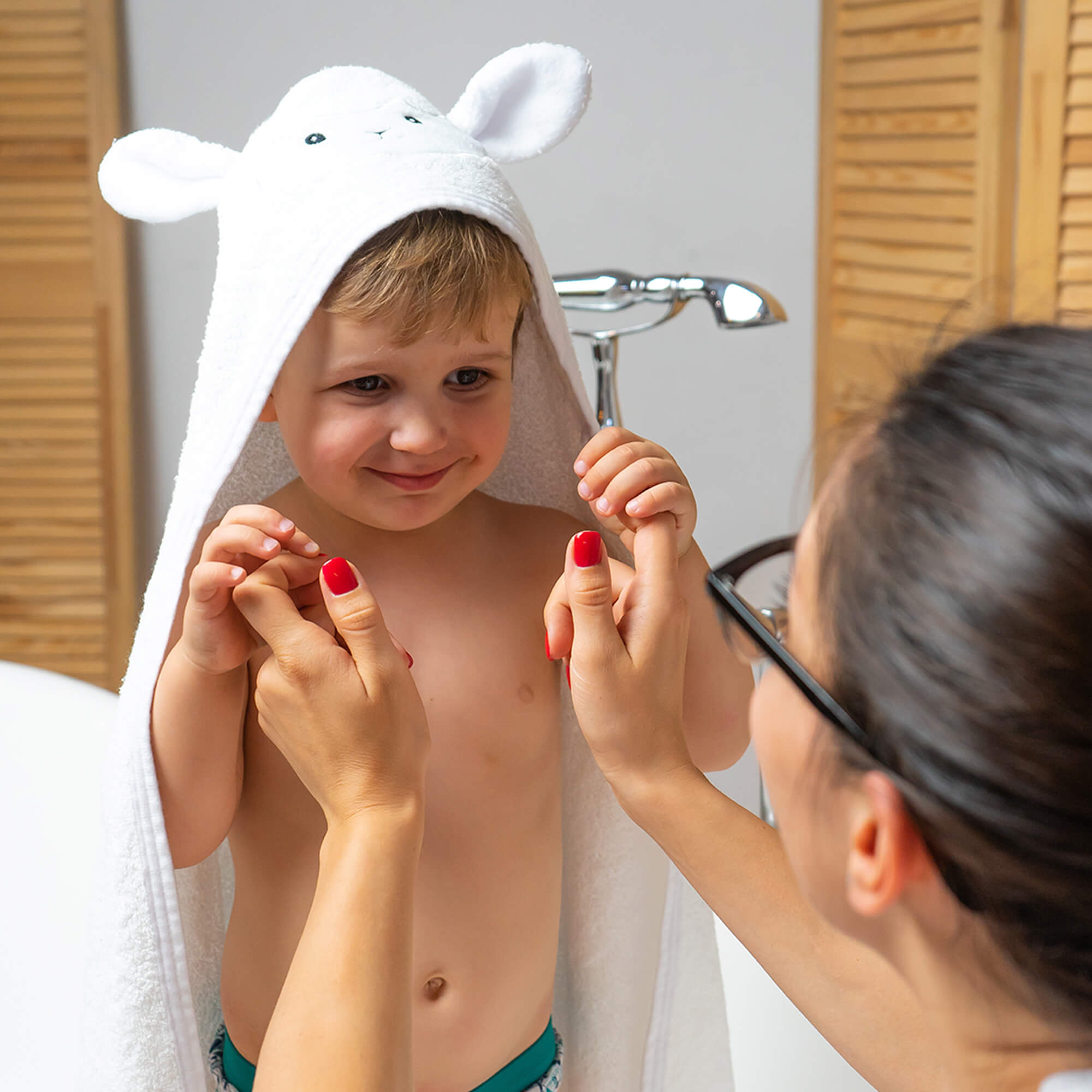Hooded Towels - Jumpy Moo's - Baby Essentials